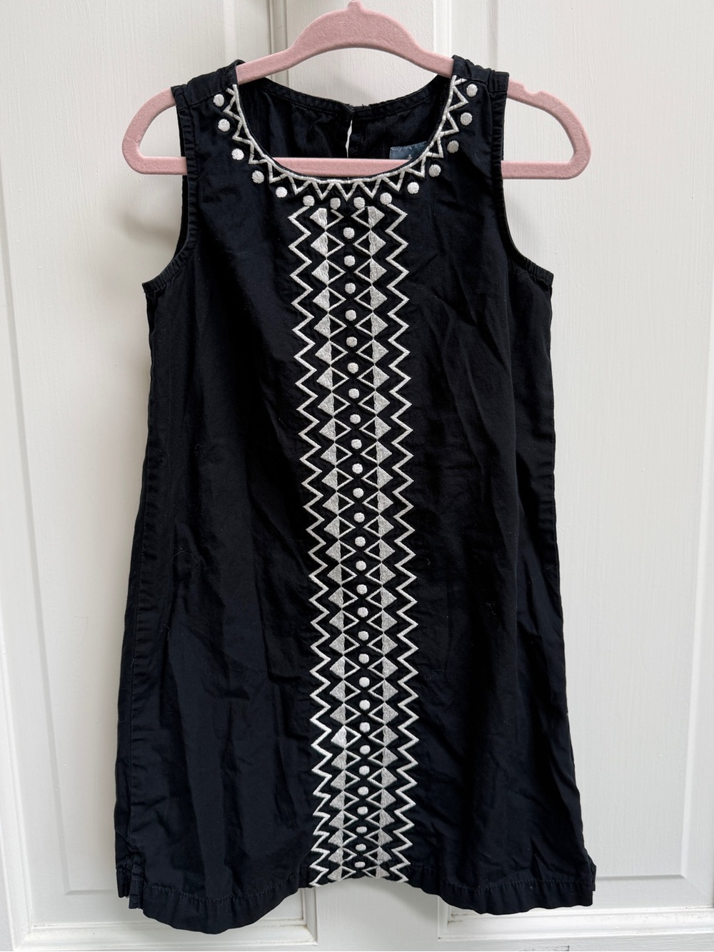 Baby GAP Girls 4 Black Sleeveless Dress with White Geometric Embroidery